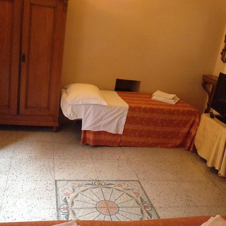 Maison De Marta Roma Habitación foto